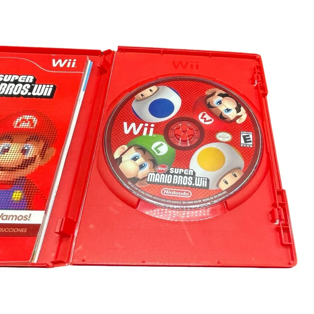 New Super Mario Bros Wii Nintendo 2009 Red Case CIB RVL-P-SMNE-USA